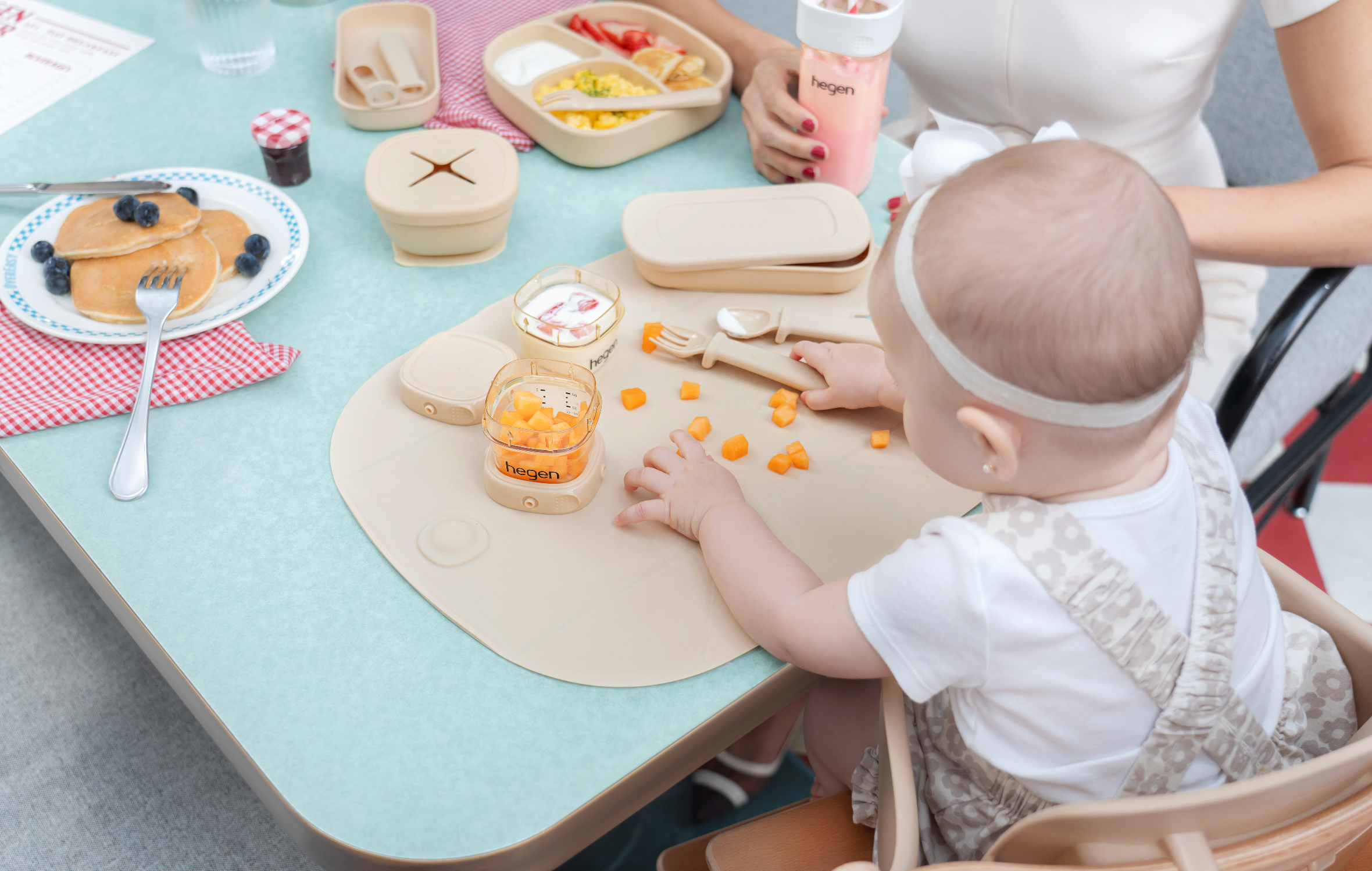 The Ultimate Weaning Guide: Transitioning to Solids with Hegen's New Mealtime Collection