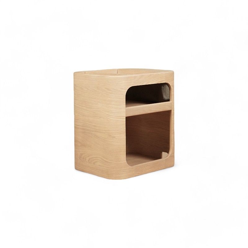 Commune x Hegen Side Table