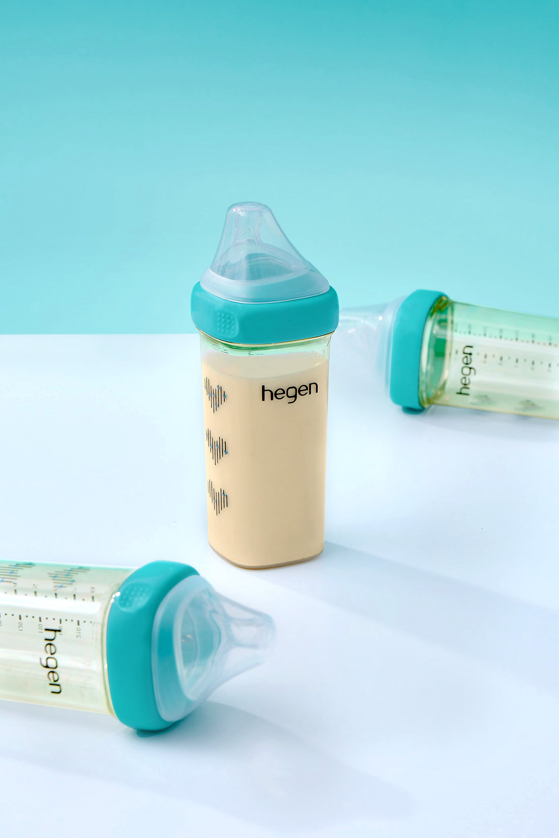 Hegen x Selina Egg Blue 330ml/11oz Feeding Bottle (LIMITED EDITION)